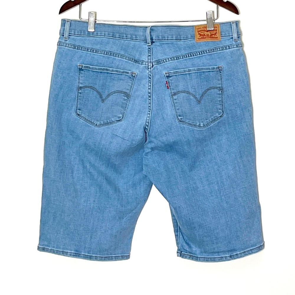 Levi’s‎ Jeans Bermuda Shorts Light Wash Denim Stretch 33 - Picture 3 of 5